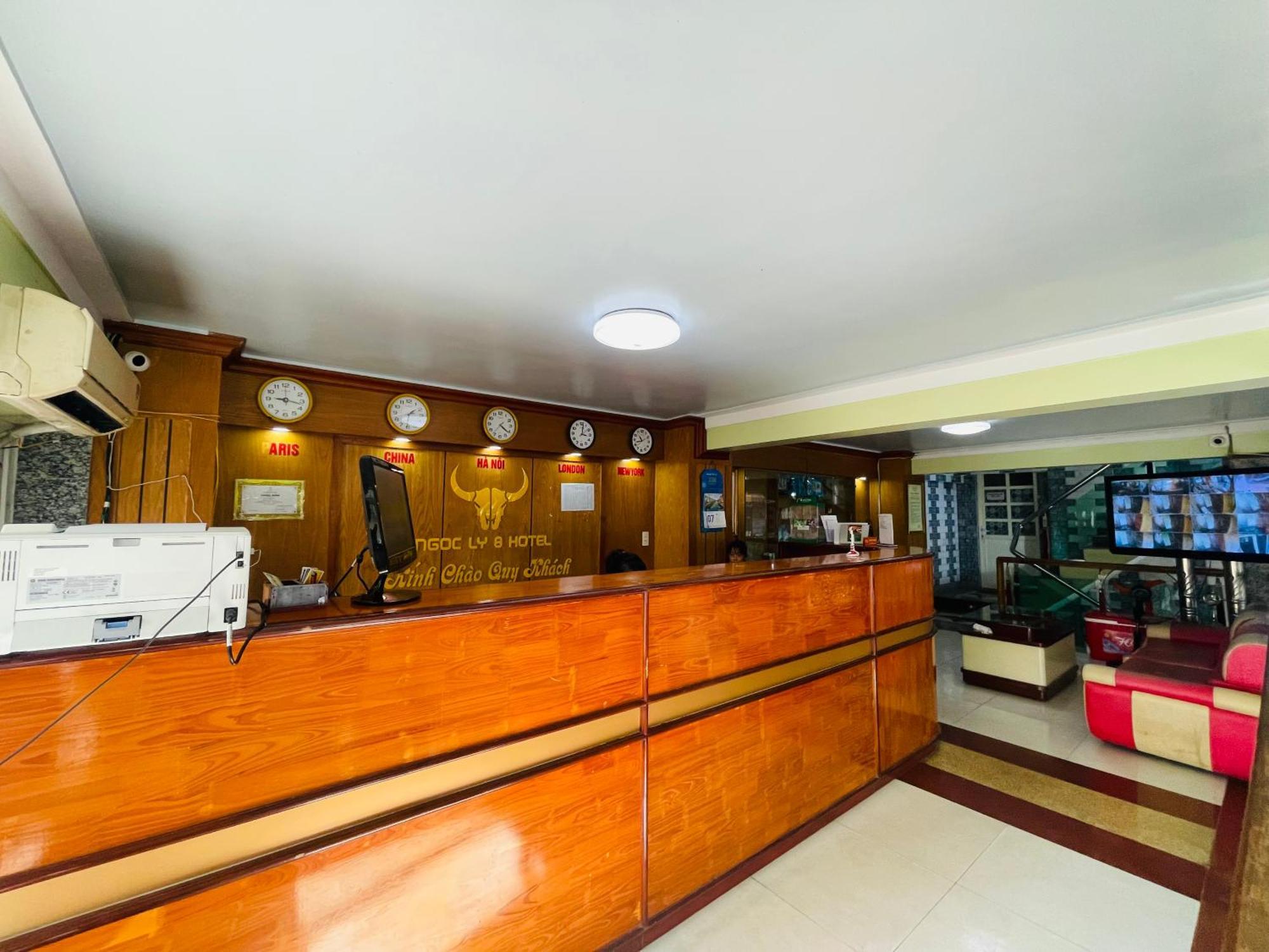 Khach San Ngoc Ly 8 Hotell Thanh Hóa Eksteriør bilde