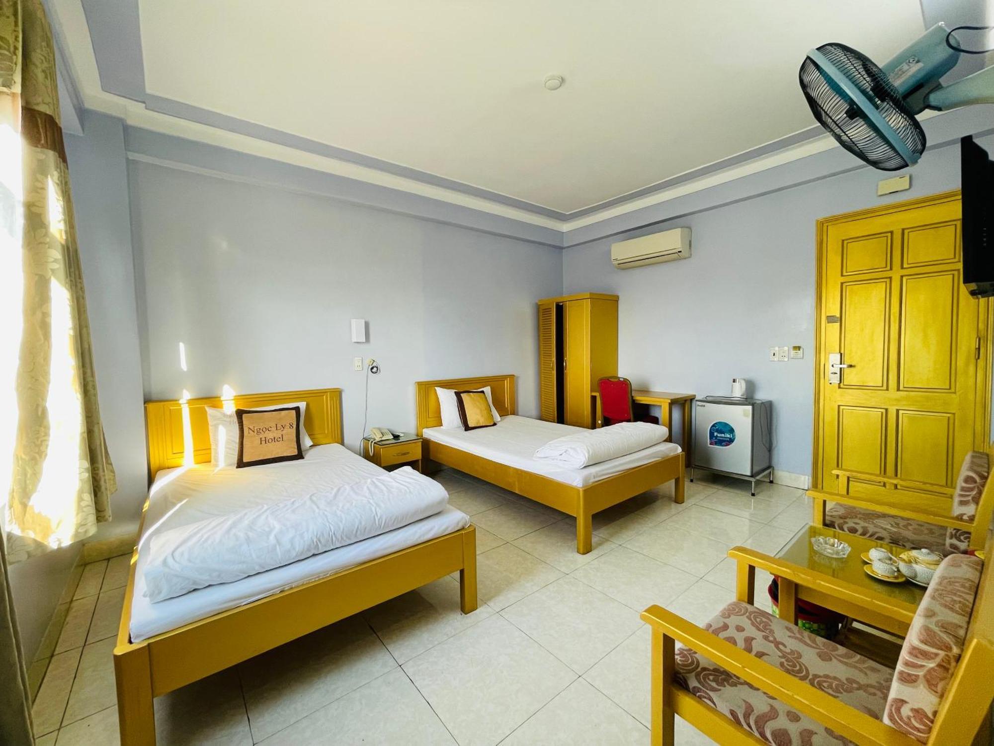 Khach San Ngoc Ly 8 Hotell Thanh Hóa Eksteriør bilde