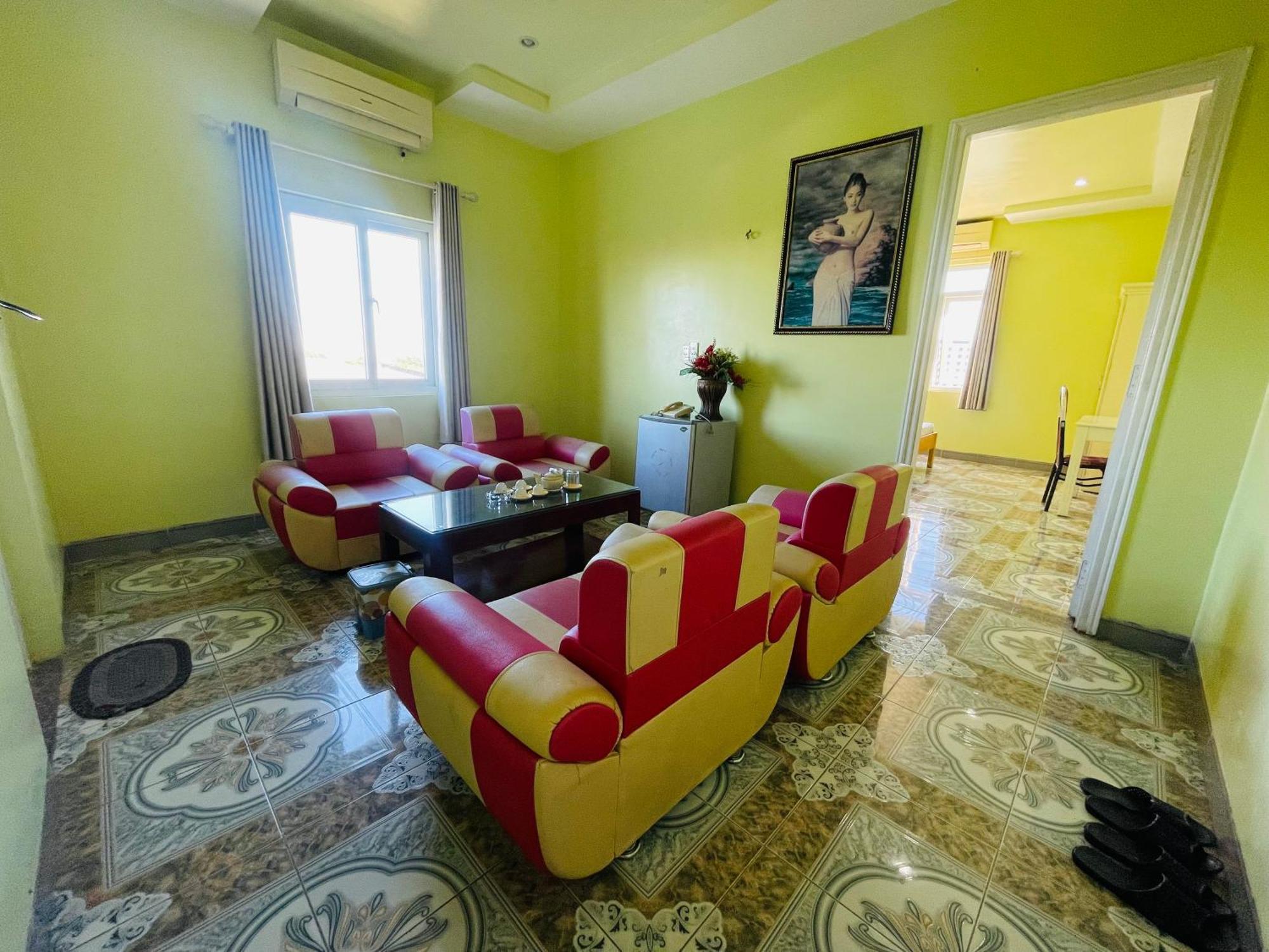 Khach San Ngoc Ly 8 Hotell Thanh Hóa Eksteriør bilde